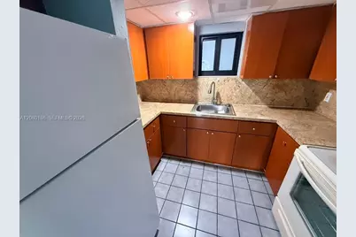 5391 W 22nd Ct #205, Hialeah, FL 33016 - Photo 6