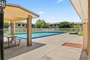 453 NE 210th Terrace, Miami, FL 33179 - Photo 4
