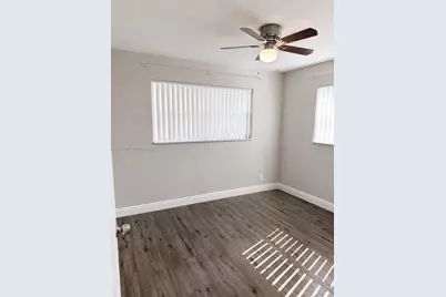 5603 NW 48th Ter, Tamarac, FL 33319 - Photo 14