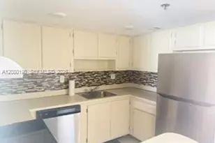 3150 W Rolling Hills Cir, Davie, FL 33328 - Photo 2