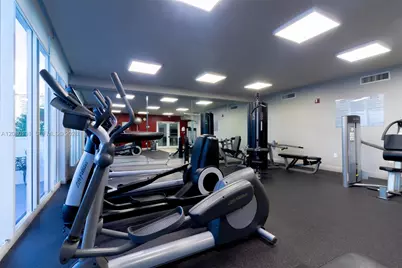 17050 W Bay Rd #405, Sunny Isles Beach, FL 33160 - Photo 28