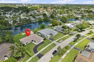 9771 Bel Aire Dr, Cutler Bay, FL 33157 - Photo 34
