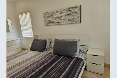 500 14th St #203, Miami Beach, FL 33139 - Photo 16