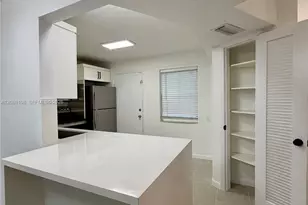 1101 NE 191st St, Miami, FL 33179 - Photo 8