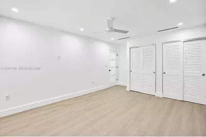 7020 Crown Gate Dr #7020, Miami Lakes, FL 33014 - Photo 10