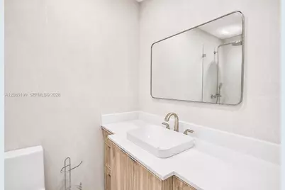 7020 Crown Gate Dr #7020, Miami Lakes, FL 33014 - Photo 22