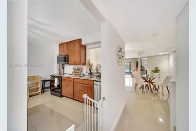 1706 Hammock Blvd #110, Coconut Creek, FL 33063 - Photo 10