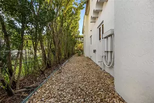 11011 Marin St, Coral Gables, FL 33156 - Photo 16