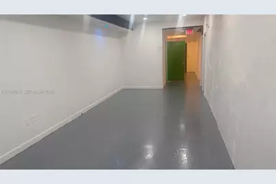 307 NW 10th Ter #307, Hallandale Beach, FL 33009 - Photo 20