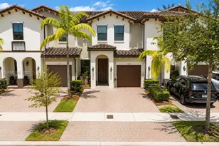 10327 NW 89th Terrace, Doral, FL 33178 - Photo 2