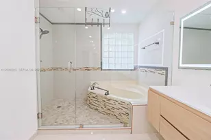 10262 SW 9th Ln, Pembroke Pines, FL 33025 - Photo 106