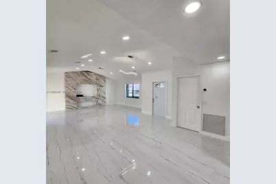 9088 SW 22nd St #E, Boca Raton, FL 33428 - Photo 6