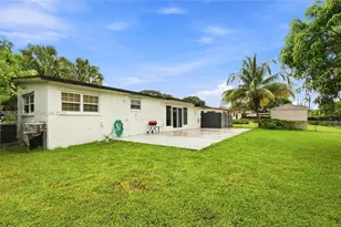 6885 NW 14th Ct, Plantation, FL 33313 - Photo 18