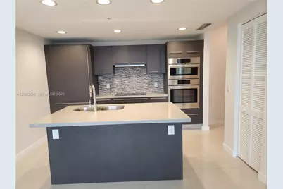 7875 NW 107th Ave #711, Doral, FL 33178 - Photo 2