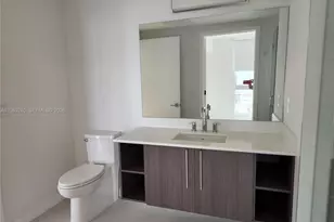 7875 NW 107th Ave, Doral, FL 33178 - Photo 10