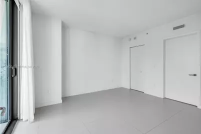 1300 S Miami Ave #2905, Miami, FL 33130 - Photo 16