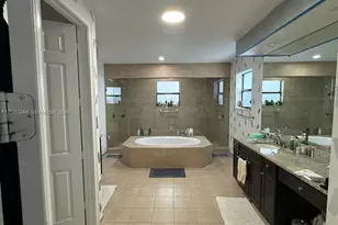 9907 NW 87th Terrace, Doral, FL 33178 - Photo 14