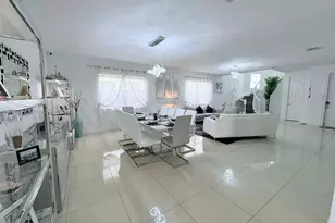 9907 NW 87th Terrace, Doral, FL 33178 - Photo 2