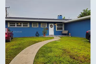 20700 Leeward Ln, Cutler Bay, FL 33189 - Photo 2