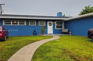 20700 Leeward Ln, Cutler Bay, FL 33189 - Photo 2