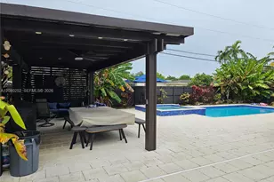 20700 Leeward Ln, Cutler Bay, FL 33189 - Photo 8