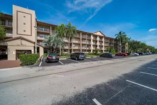 13105 SW 16th Ct, Pembroke Pines, FL 33027 - Photo 2
