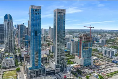 20 NE 11th St #Executive 09, Miami, FL 33132 - Photo 28