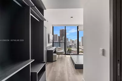 20 NE 11th St #Executive 09, Miami, FL 33132 - Photo 22