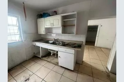3708 NW 12th Ave, Miami, FL 33127 - Photo 2
