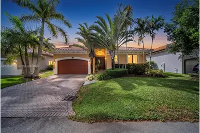7548 SW 189th St, Cutler Bay, FL 33157 - Photo 1