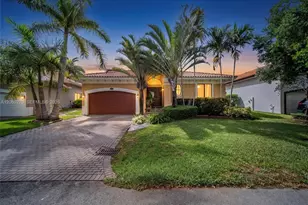 7548 SW 189th St, Cutler Bay, FL 33157 - Photo 1