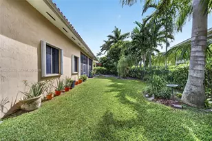 7548 SW 189th St, Cutler Bay, FL 33157 - Photo 54