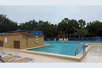 15525 Miami Lakeway N #206, Miami Lakes, FL 33014 - Photo 18