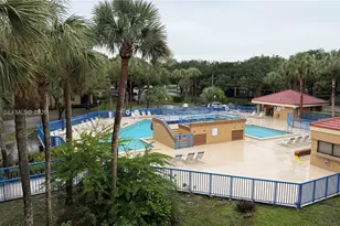 15525 Miami Lakeway N, Miami Lakes, FL 33014 - Photo 16