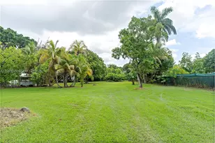 381 SW 127th Ave, Miami, FL 33184 - Photo 8