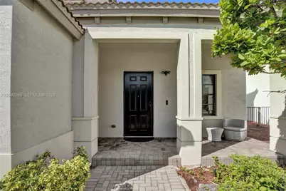 606 NE 191st Ter, Miami, FL 33179 - Photo 22
