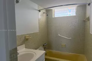 2861 Leonard Dr, Aventura, FL 33160 - Photo 12