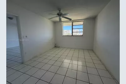 2861 Leonard Dr #F608, Aventura, FL 33160 - Photo 10