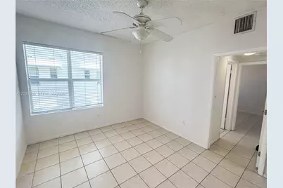 1218 Drexel Ave #204, Miami Beach, FL 33139 - Photo 4