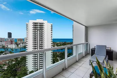 21205 Yacht Club Dr #2405, Aventura, FL 33180 - Photo 26