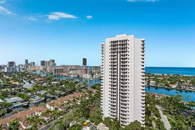 21205 Yacht Club Dr #2405, Aventura, FL 33180 - Photo 28
