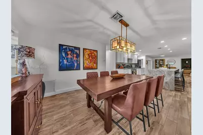 10305 NW 42nd Dr, Coral Springs, FL 33065 - Photo 24