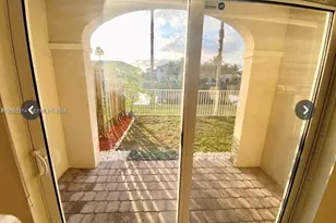 8650 NW 97th Ave, Doral, FL 33178 - Photo 4