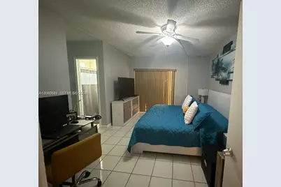 460 E 23rd St #207, Hialeah, FL 33013 - Photo 14