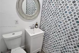 1273 NW 24th St, Miami, FL 33142 - Photo 6