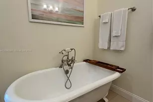 102 Venetian Dr, Islamorada, FL 33036 - Photo 14