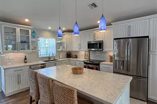 102 Venetian Dr, Islamorada, FL 33036 - Photo 6