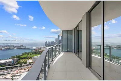 1400 Biscayne #3805, Miami, FL 33132 - Photo 6