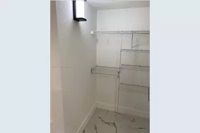 816 NW 11th St #902, Miami, FL 33136 - Photo 12