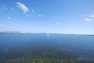 1420 Brickell Bay Dr, Miami, FL 33131 - Photo 4